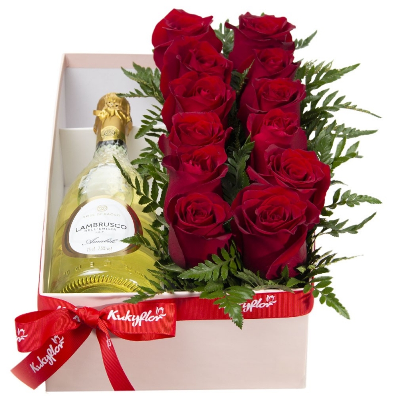 Pack of roses with wine