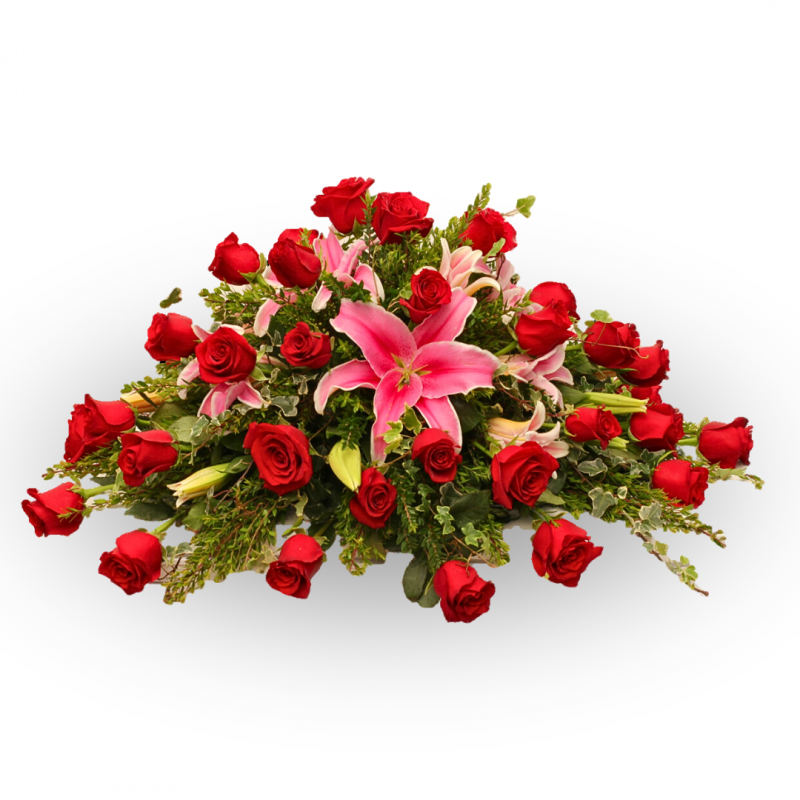 Mantle of red roses and lilium